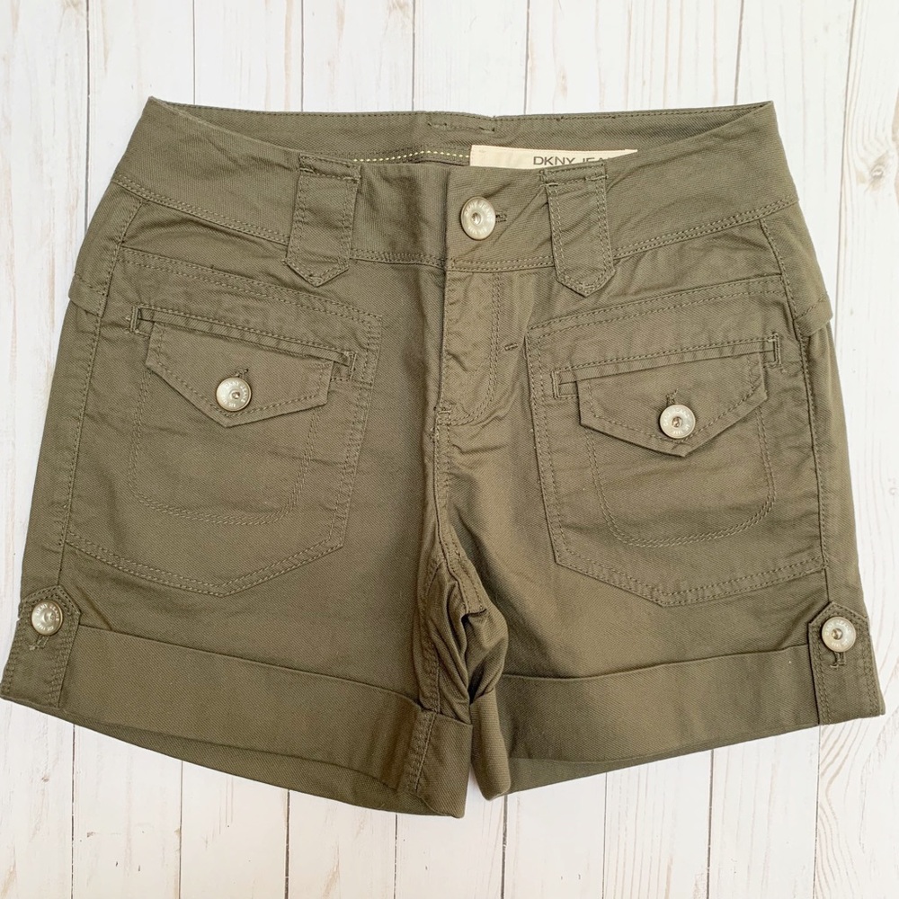 DKNY Cuffed Cotton Khaki Green Casual Cargo Shorts